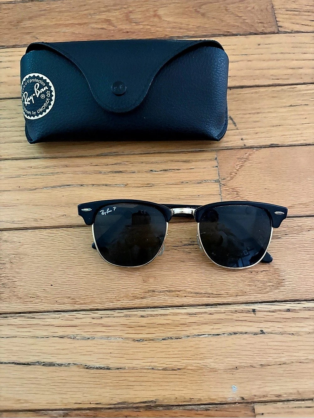 Ray-Ban Clubmaster Classic Sunglasses Black & Gold Sunglasses
